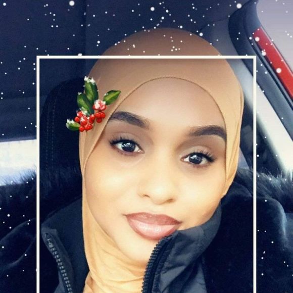 Meet your Posher, Ouma - Picture 1 of 1